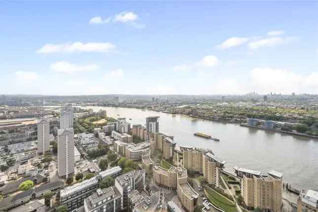 Flat for sale in Landmark East Tower, 24 Marsh Wall E14