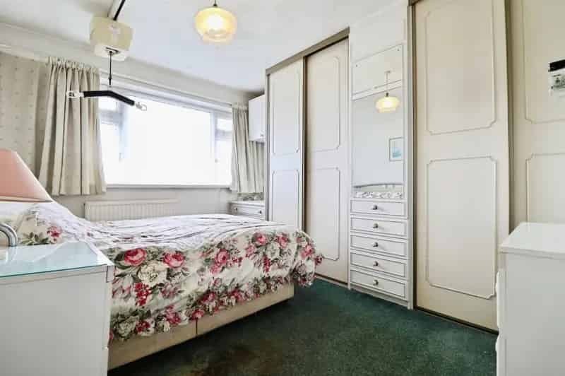 3 bedroom terraced house