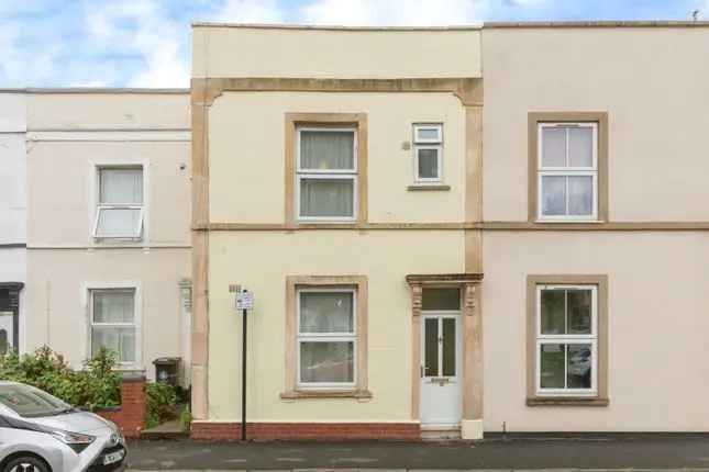 Two Bedroom Terraced House for Sale Bristol BS5