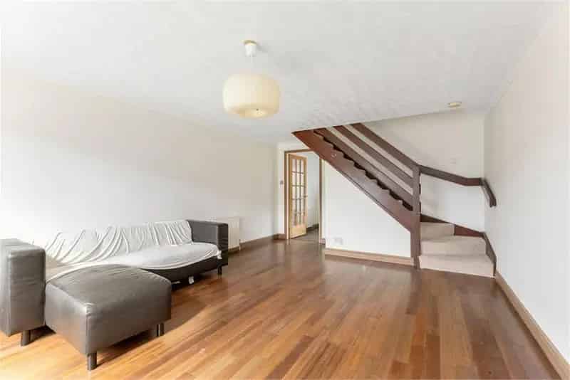 2 Bed House - Terraced with 1 Reception Room