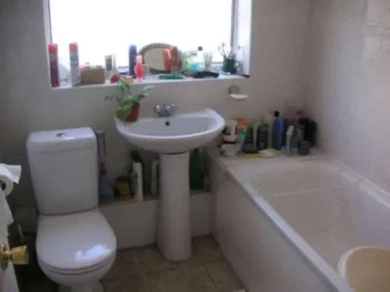 3 Bedroom Detached House to Rent Plaistow