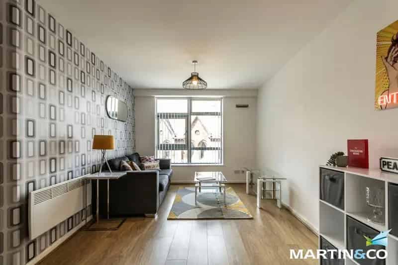 2 Bedroom Apartment to Rent Birmingham City Centre Jewellery Quarter