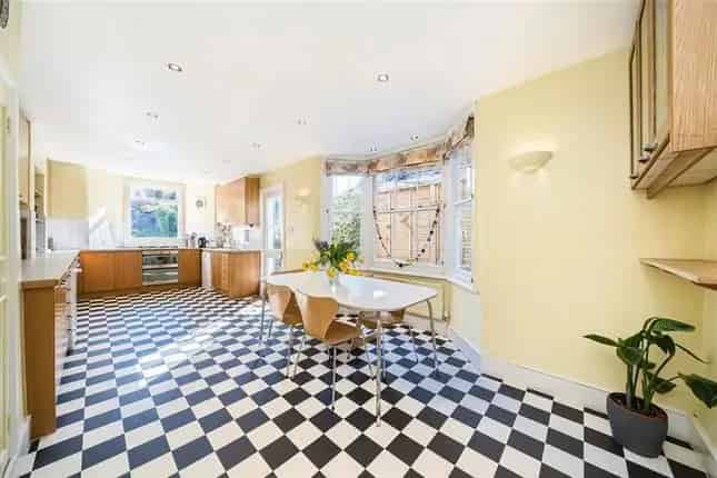 Six Bedroom Victorian Family Home New Cross SE14