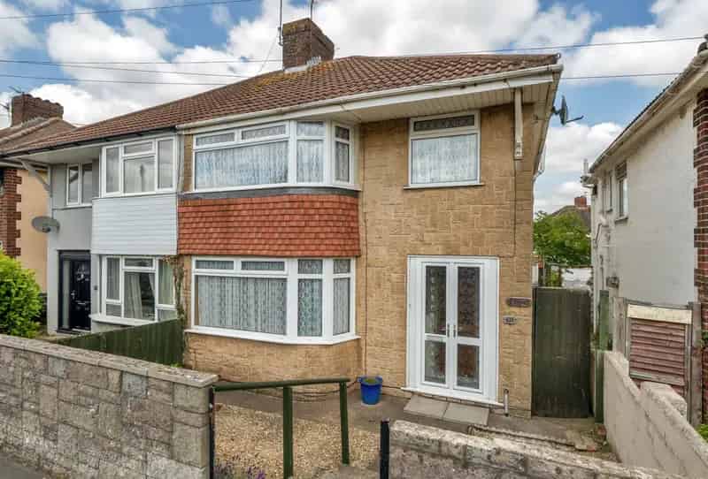 3 Bedroom House for Sale Broomhill Road Brislington