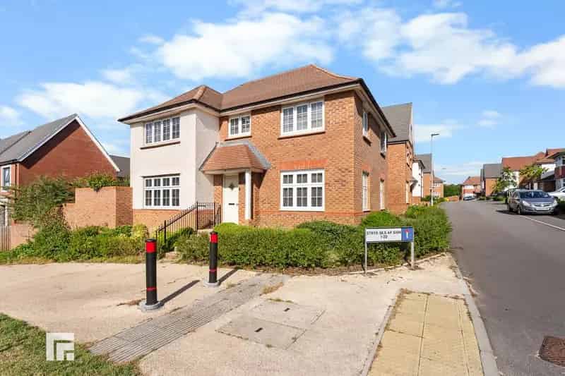 4 Bedroom Detached House for Sale in Radyr