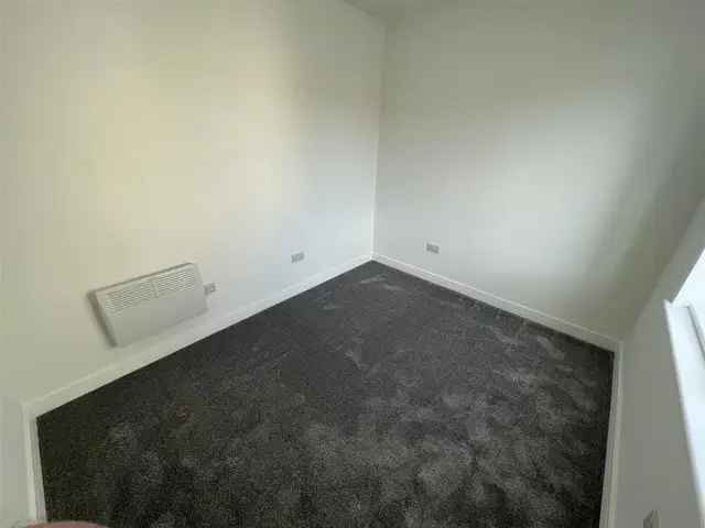 2 bedroom flat  for sale