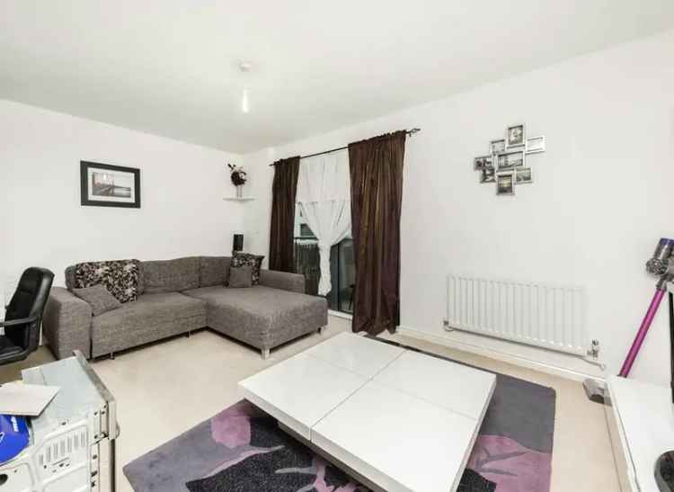 Flat For Sale , London, England