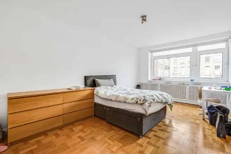 Flat For Sale , Marylebone Road, City of Westminster, England