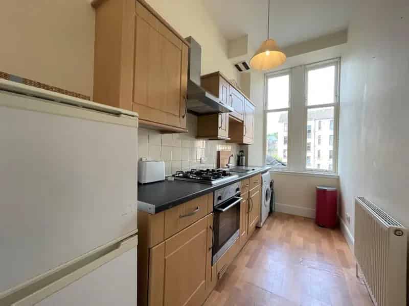 3 Bedroom Flat to Rent Glasgow and Lanarkshire