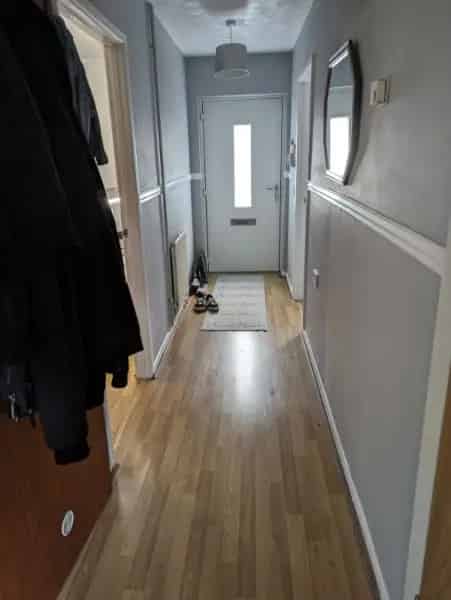 2 Bed Bungalow Near Schools and Town Center
