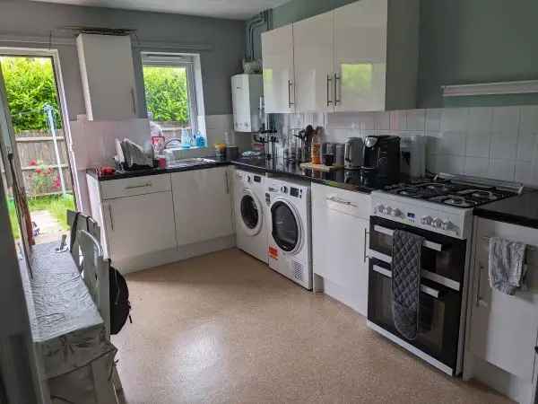 Bungalow For Rent in East Suffolk, England