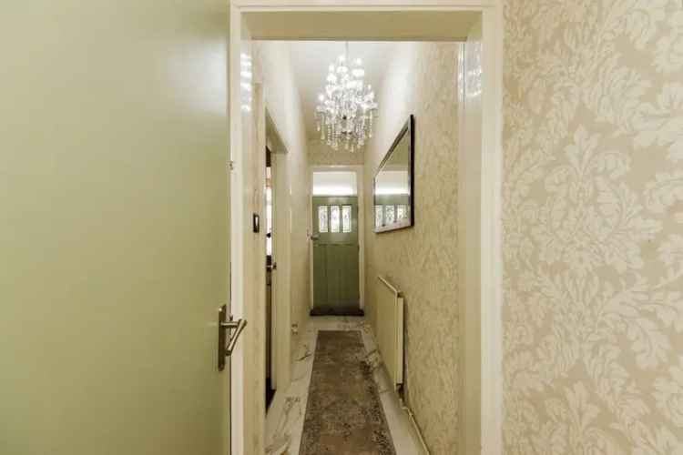 3 Bed House with 2 Reception Rooms and Spacious Loft