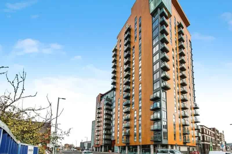 2 Bed Apartment Manchester City Centre - Skyline Central