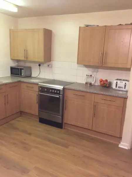 House For Rent in Sheffield, England