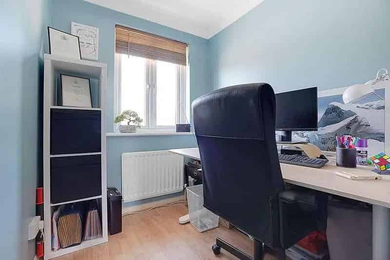 3 Bed Semi-Detached House For Sale