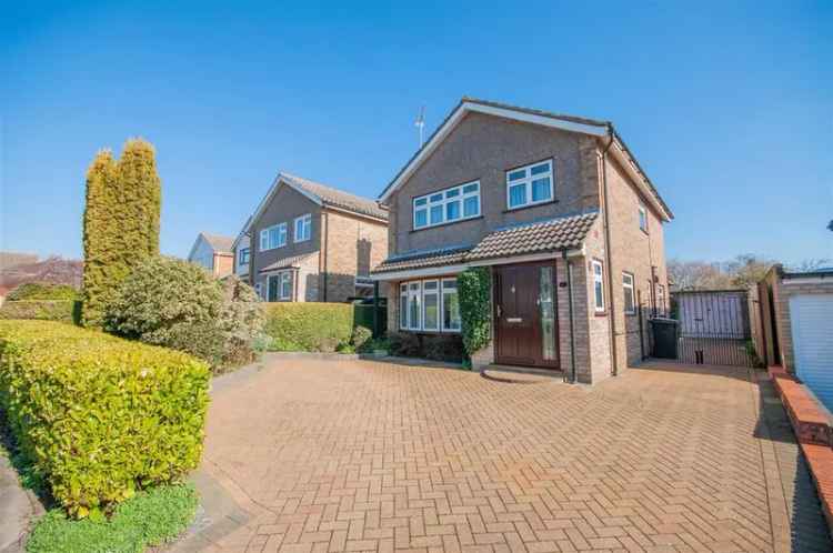 3 Bedroom Detached House For Sale