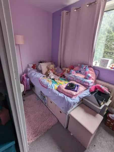 Flat For Rent , Elmbridge, England