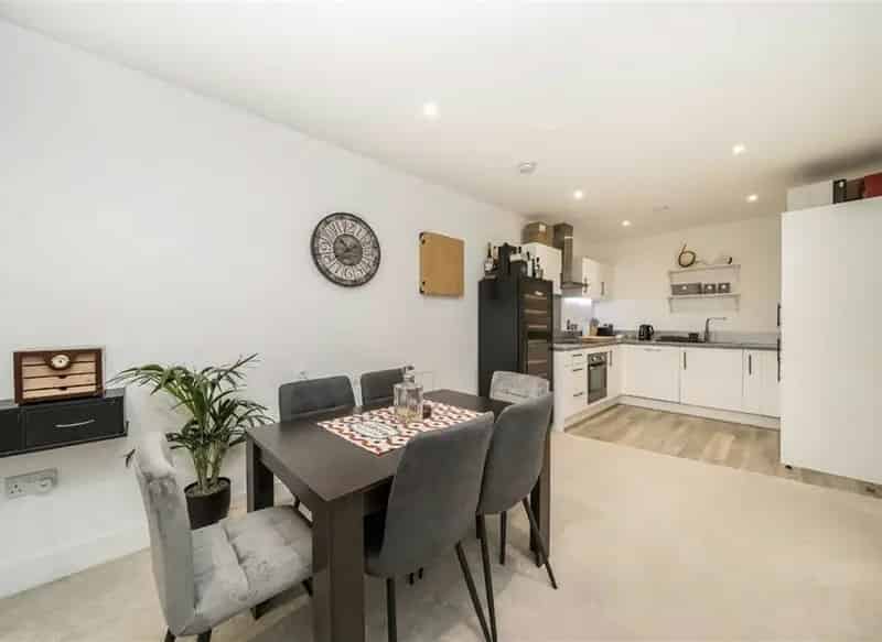 One Double Bedroom Flat near Maltby Street Market Bermondsey
