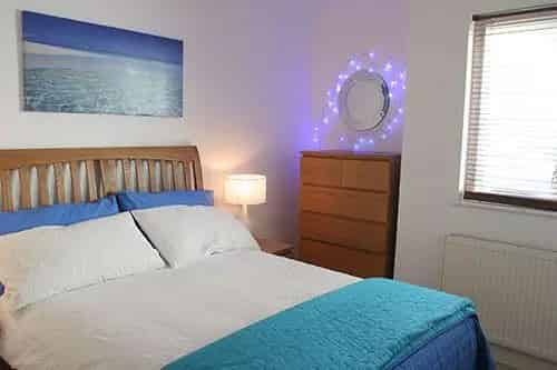 2 Bedroom Apartment to Rent Near Norfolk Square