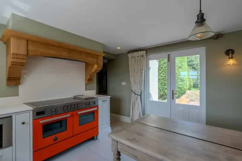 3 Bedroom Thatched Cottage West Somerton Norfolk