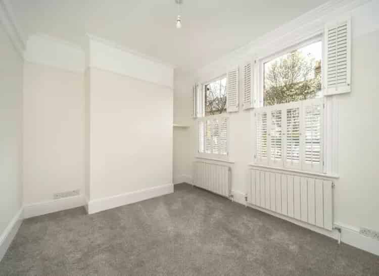 Eight Bedroom Victorian House Wimbledon Town Centre