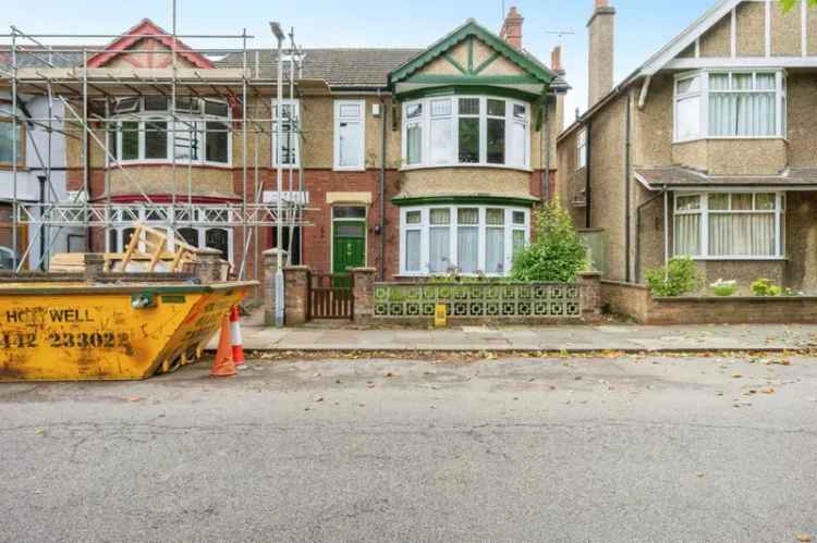Four Bedroom Victorian Family Home Near Luton Town Centre