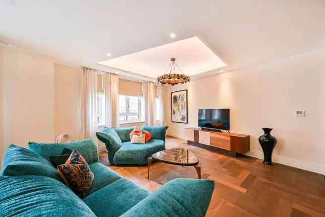 Flat for sale in Tufton Street, Westminster, London SW1P