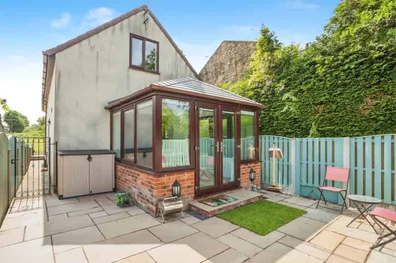 2 Bedroom Detached House for Sale Sharlston Common West Yorkshire