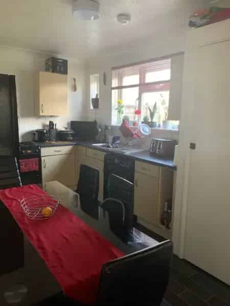 Cosy 2 Bed End Terrace House  New Windows and Roof