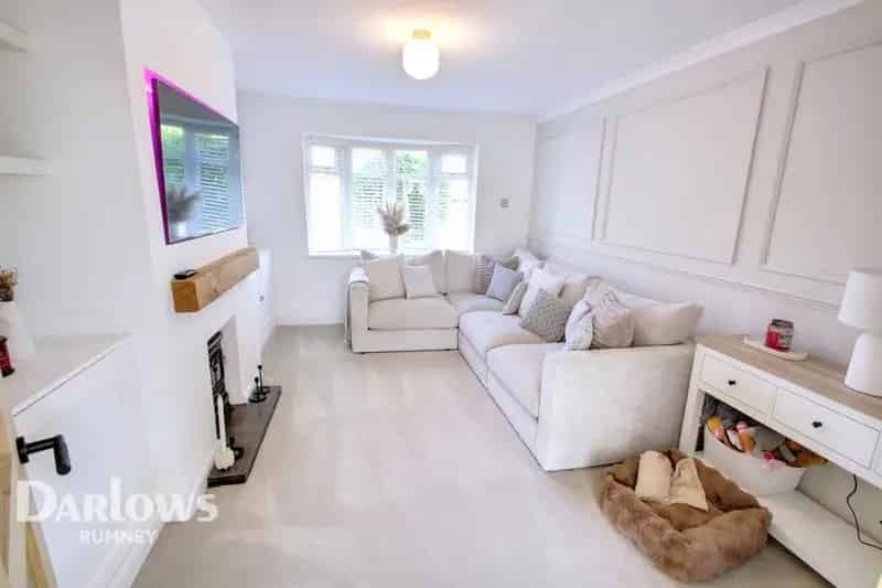 3 Bedroom End Terrace House for Sale Llanrumney Cardiff