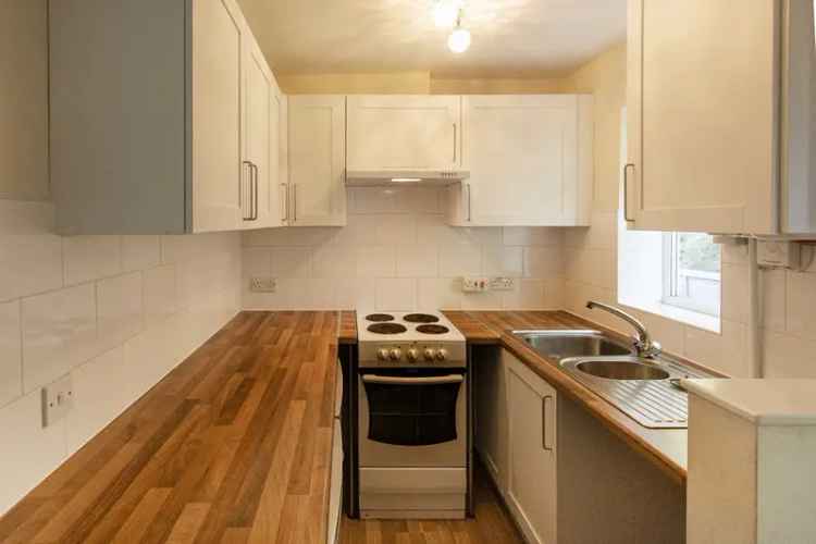 1 Bedroom Semi-Detached House to Rent Near Morley Town Centre