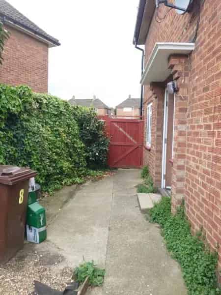 2 Bed Semi Detached House Large Garden Rural Property