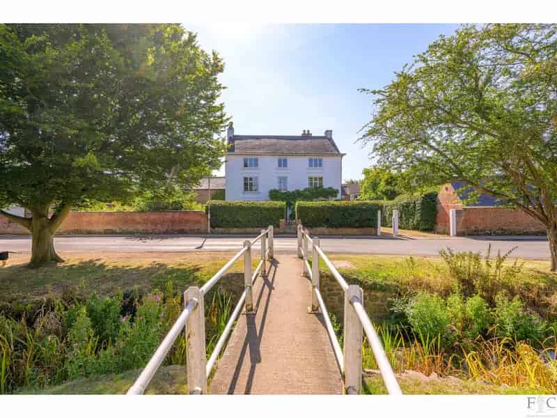 Grade II Listed Georgian House 7 Bedrooms 4 Bathrooms Cosby Leicestershire