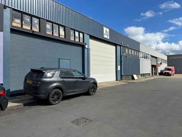 Warehouse Space To Let Near Heathrow 9000 to 22025 sq ft