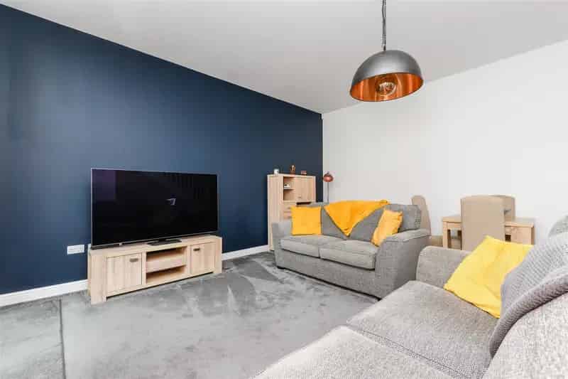 2 Bedroom Grade II Listed Terraced House for Sale