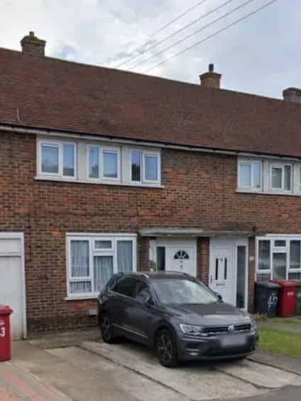 Large Family Home Near Eton Windsor and Slough
