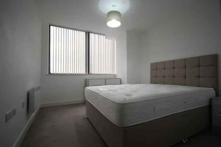 2 Bedroom Flat To Rent Available September 2025