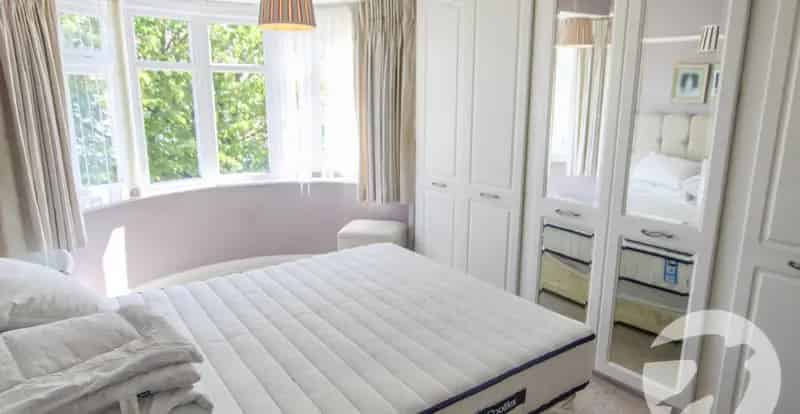 3 Bedroom House for Sale Near Kidbrooke Station