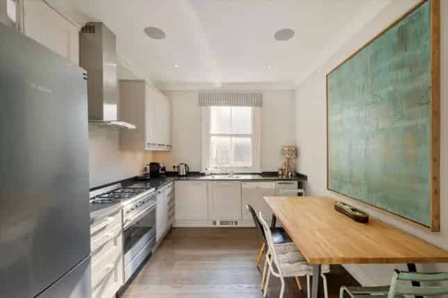 2-Bedroom Maisonette Chelsea Private Roof Terrace Modern