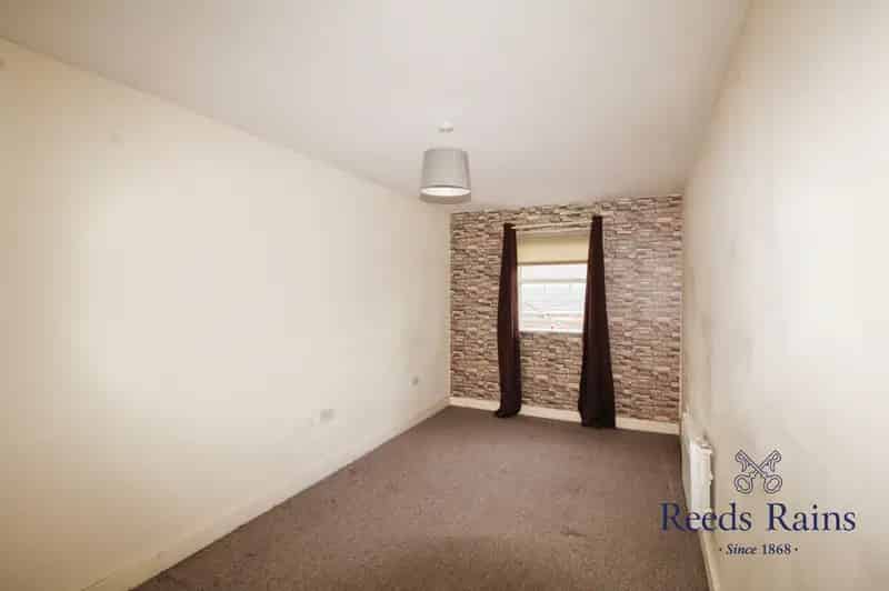 2 Bedroom Flat for Sale Sheffield South Yorkshire