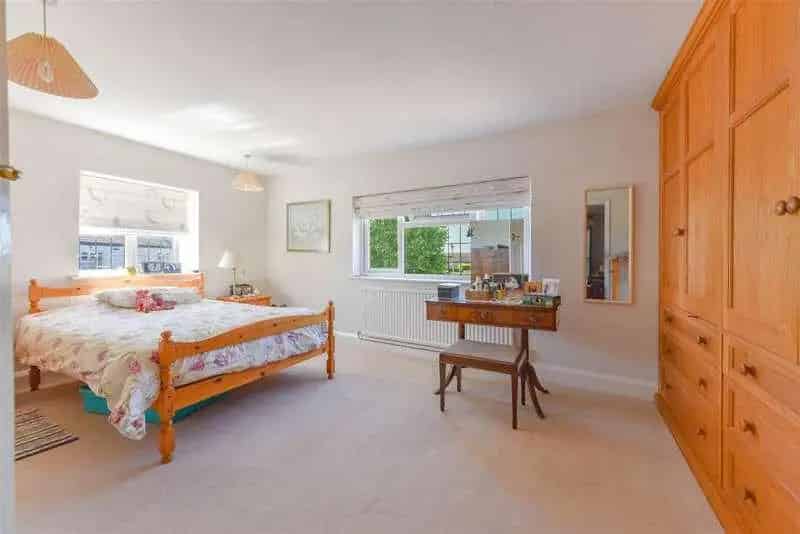 3 Bed Detached Period Cottage For Sale