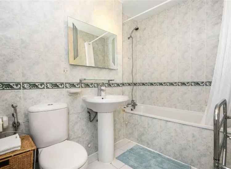 2 Double Bed Apartment Connaught Village Near Hyde Park