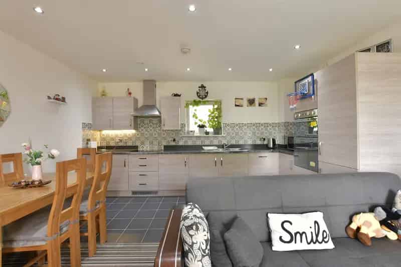 2 Bedroom Apartment for Sale in Walthamstow