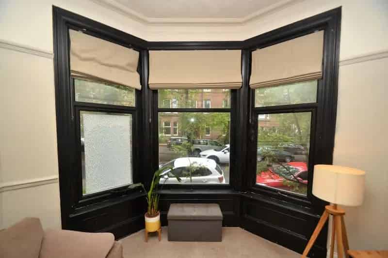 1 Bedroom Flat for Sale in Scotland