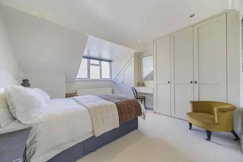Spacious Victorian Flat East Dulwich Large Terrace 750 Sqft