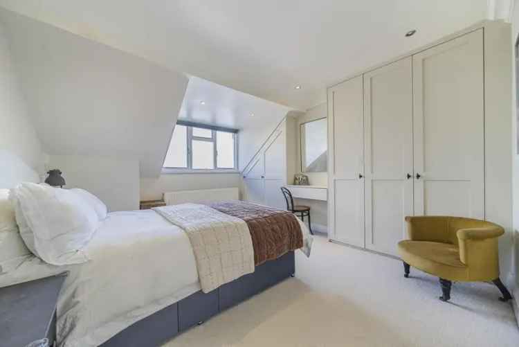 Spacious Victorian Flat East Dulwich Large Terrace 750 Sqft