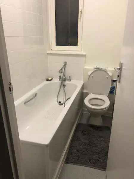 Flat For Rent in London, England