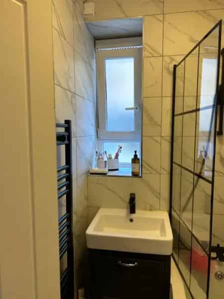 Ground Floor Flat Two Bedrooms Newly Renovated