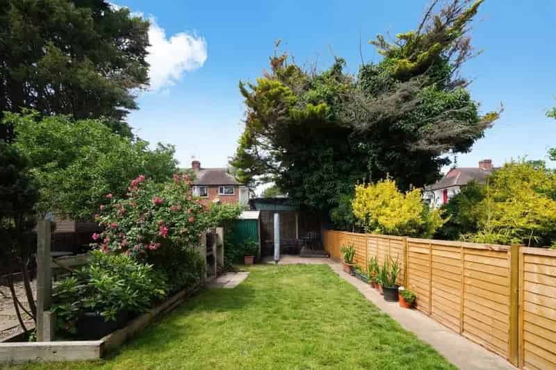 Flat For Sale , London, England