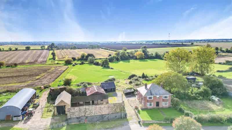 Farm Buildings Redevelopment Opportunity 0.7 Acres